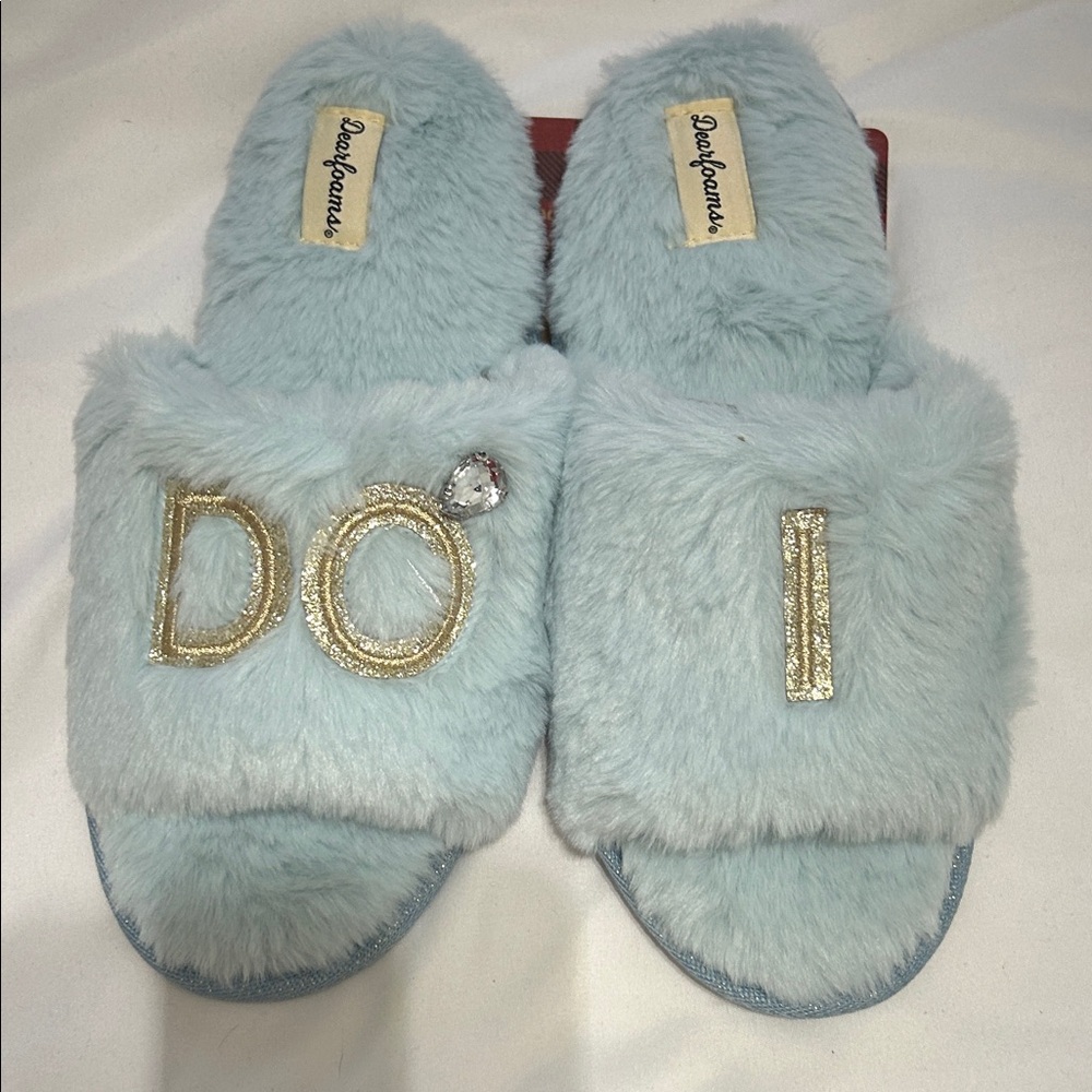 Dearfoams Light Blue Fuzzy Slippers with Gold Accents